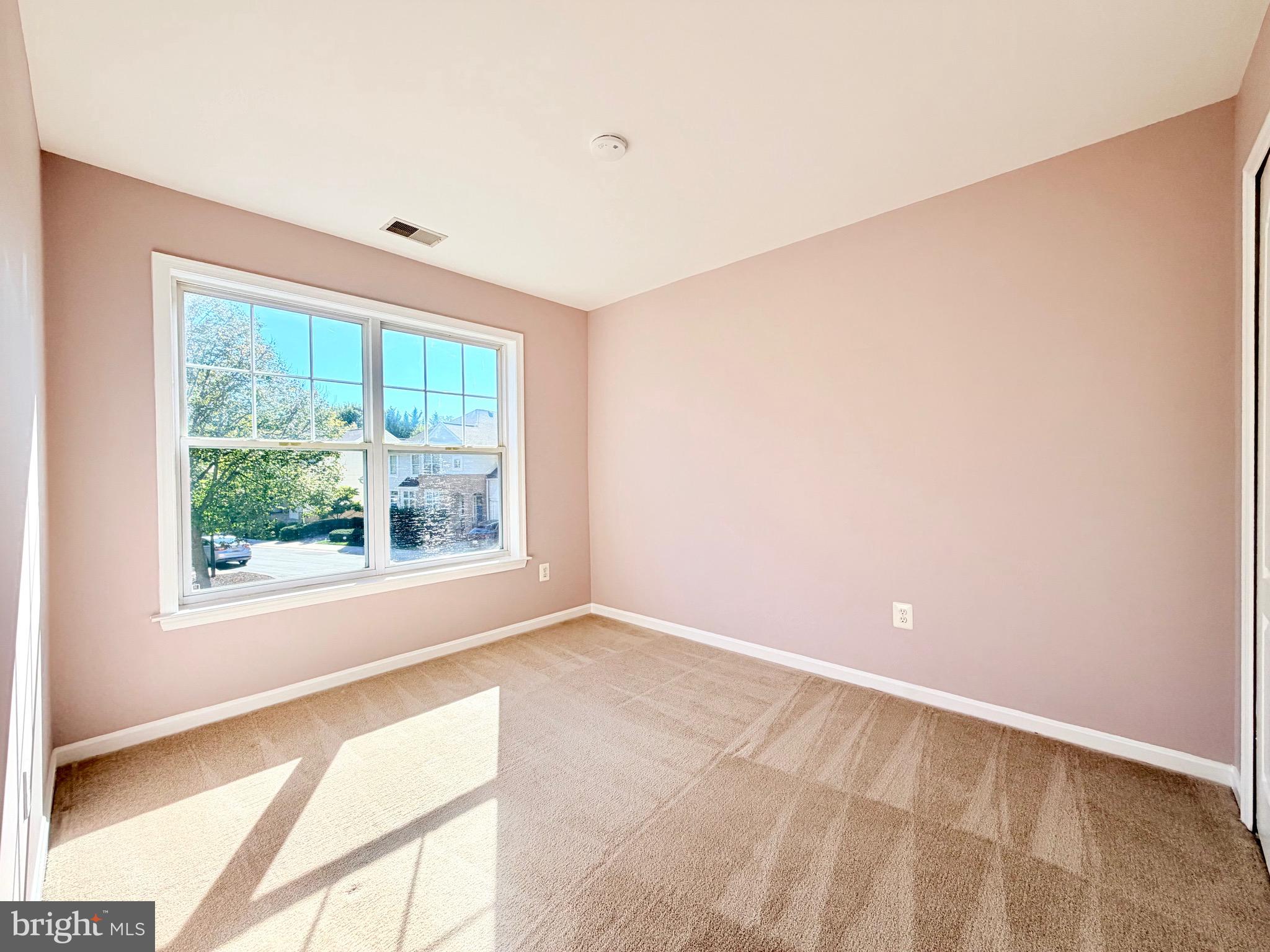 FAIRWAY VILLAS - Residential