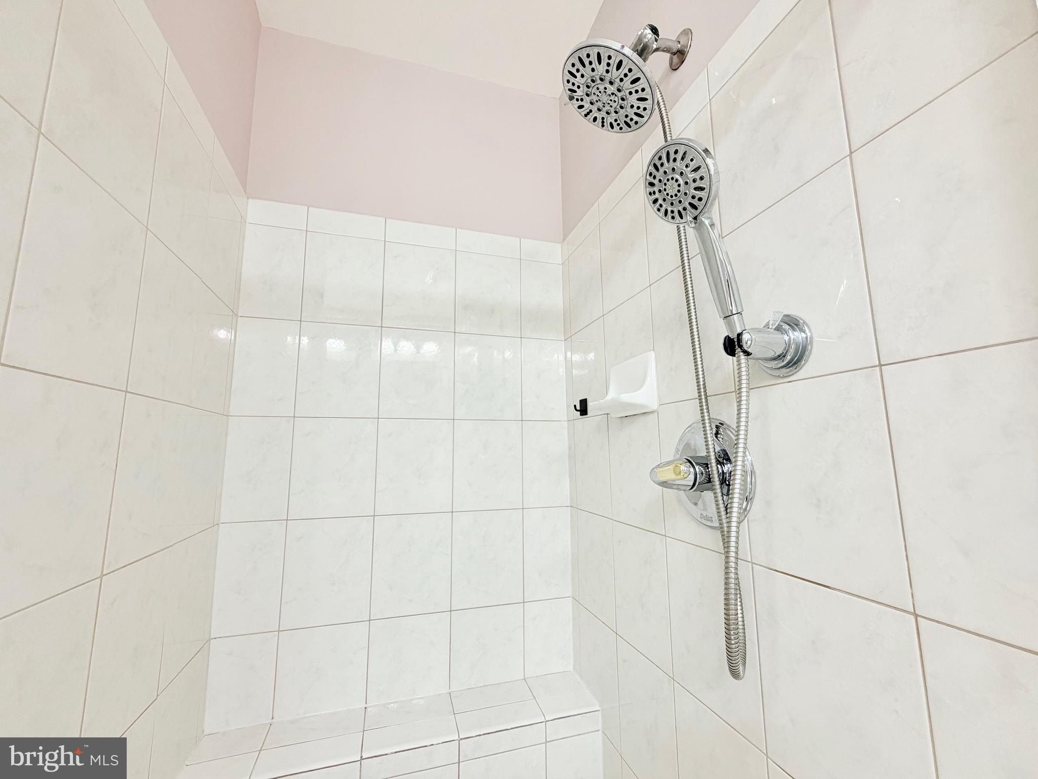 FAIRWAY VILLAS - Residential