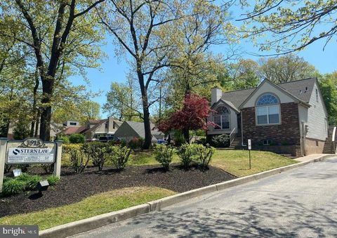 Photo of CHERRY HILL, NJ 08003 (MLS # NJCD2105662)