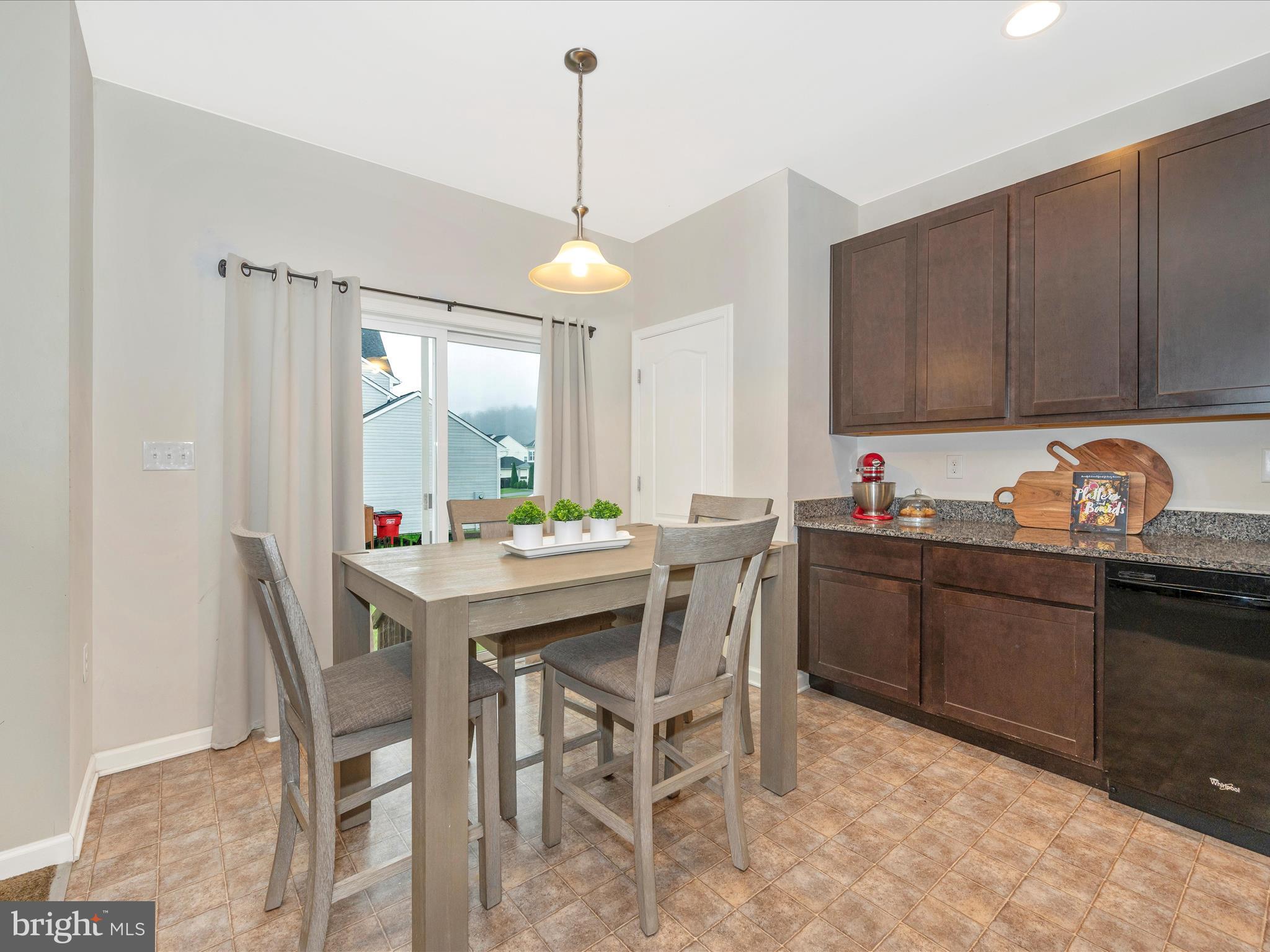 STONEBROOK VILLAGE - Residential