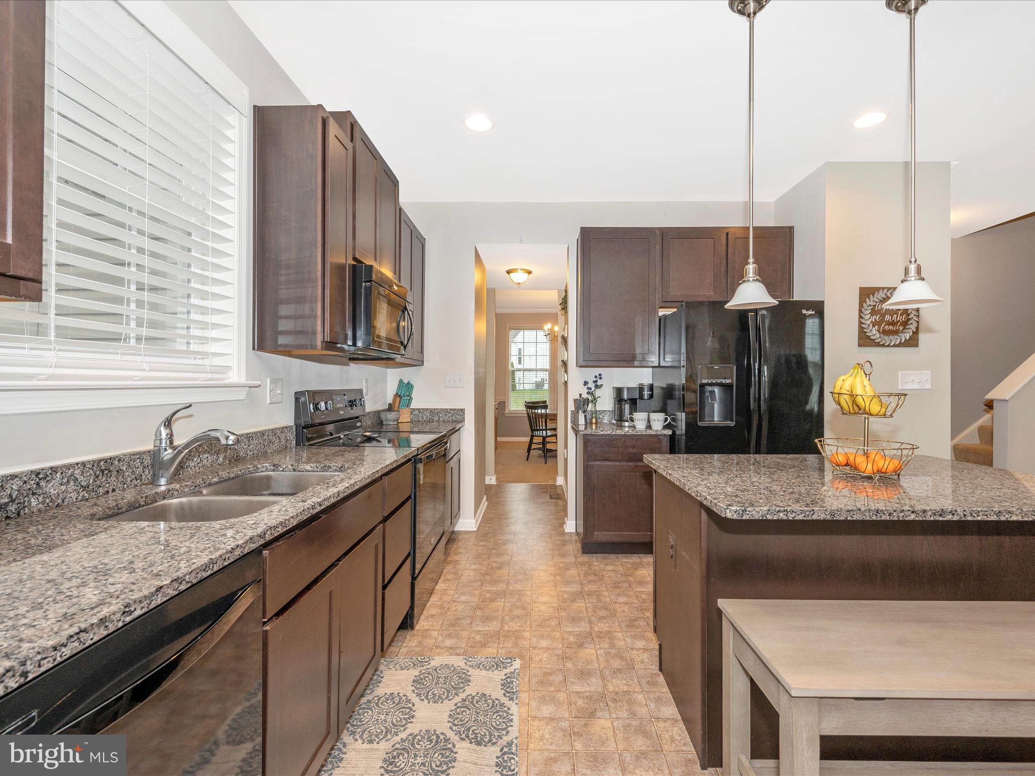 STONEBROOK VILLAGE - Residential