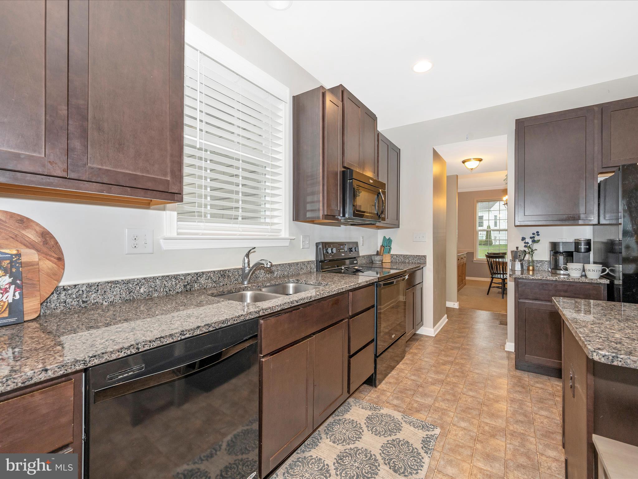 STONEBROOK VILLAGE - Residential