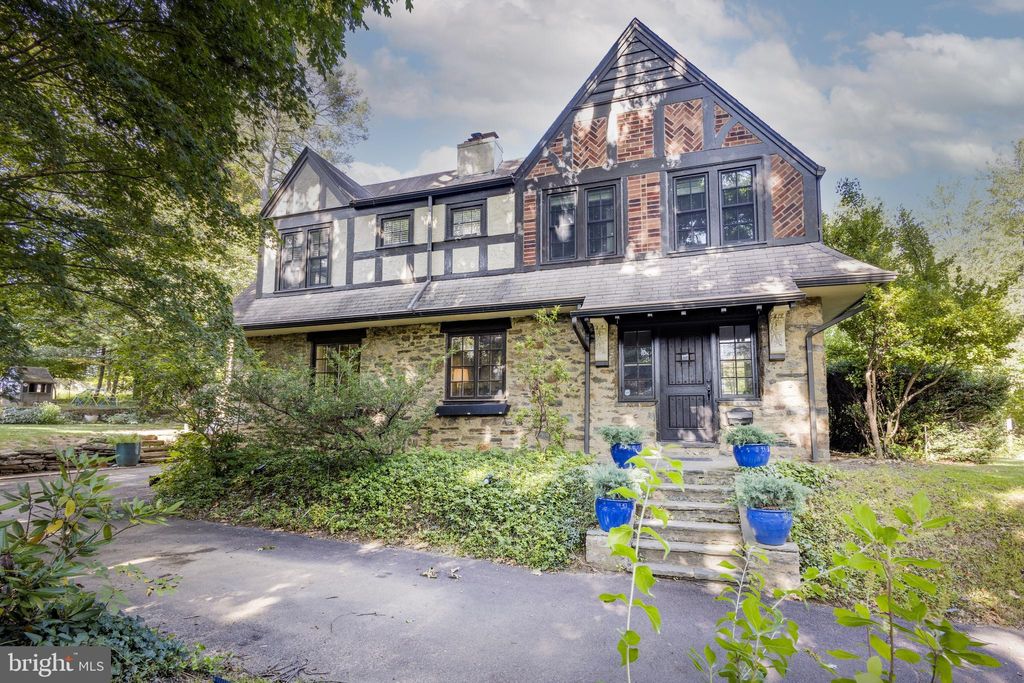 Photo of 8202 Fairview Road, ELKINS PARK, PA 19027 (MLS # PAMC2155136)