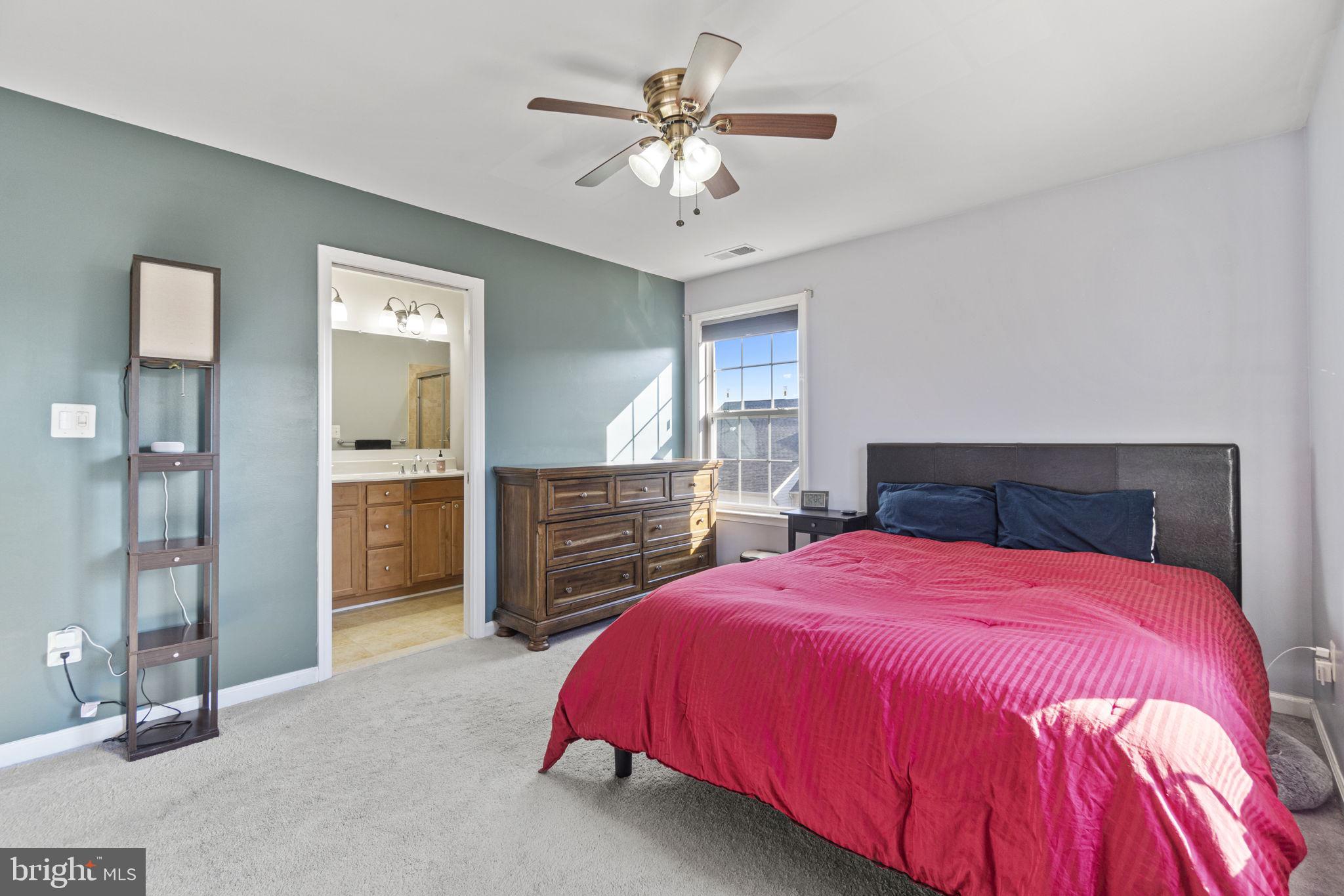 RIVER OAKS - Residential