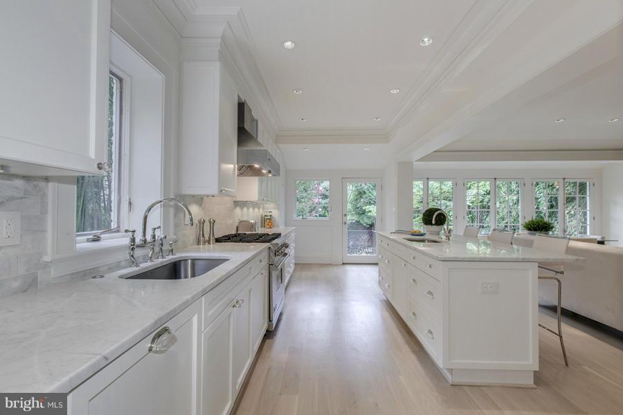GEORGETOWN - Residential
