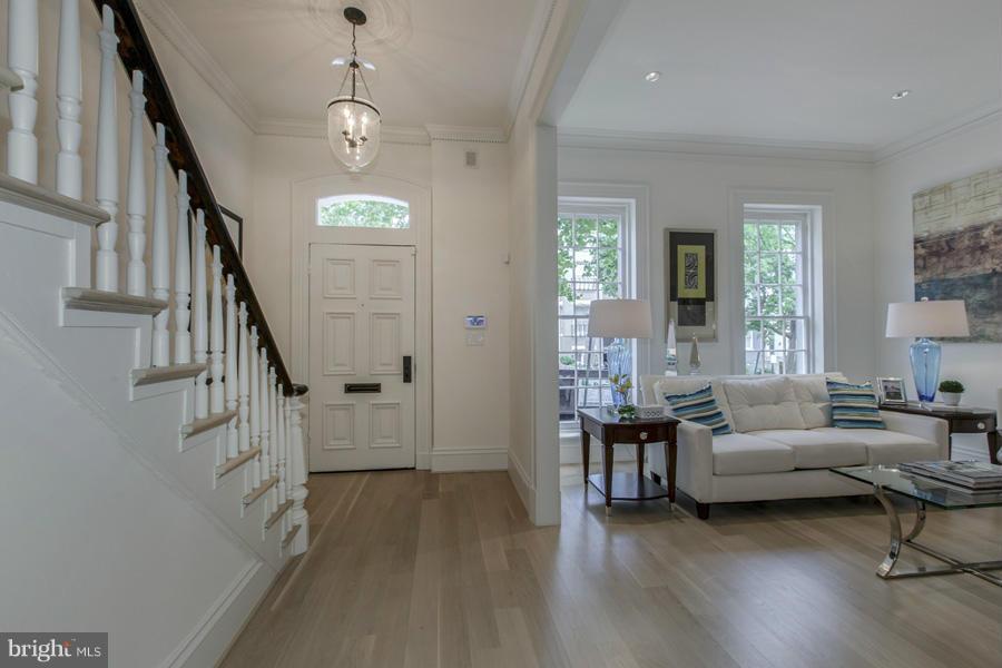 GEORGETOWN - Residential