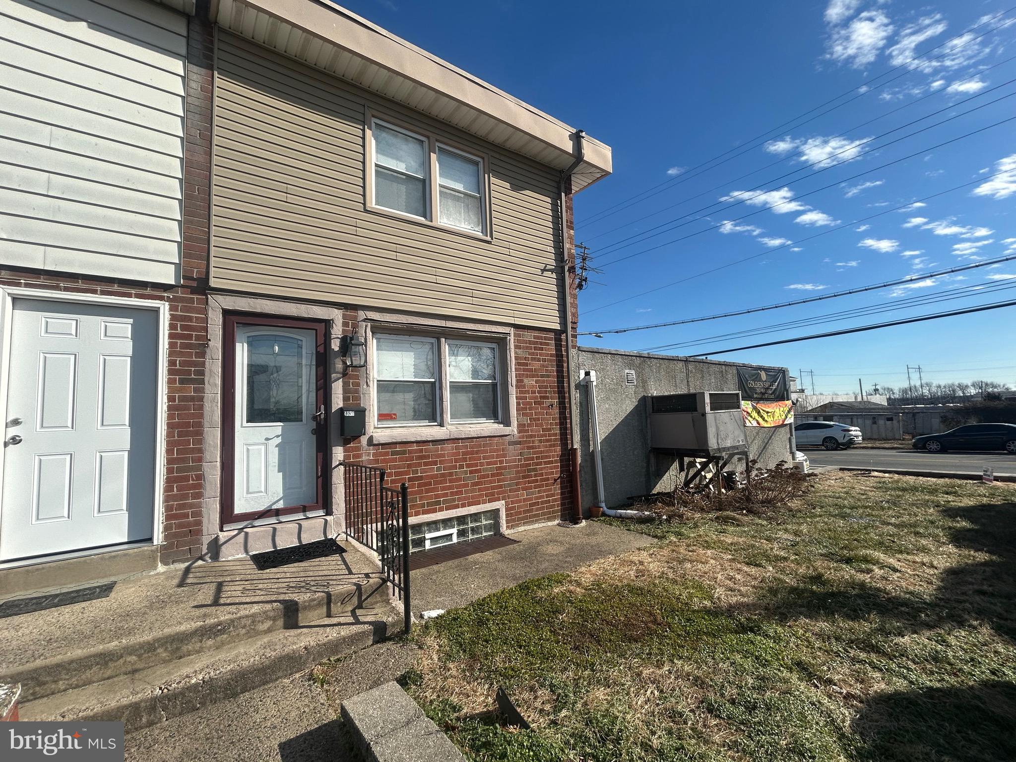 HOLMESBURG - Residential Income