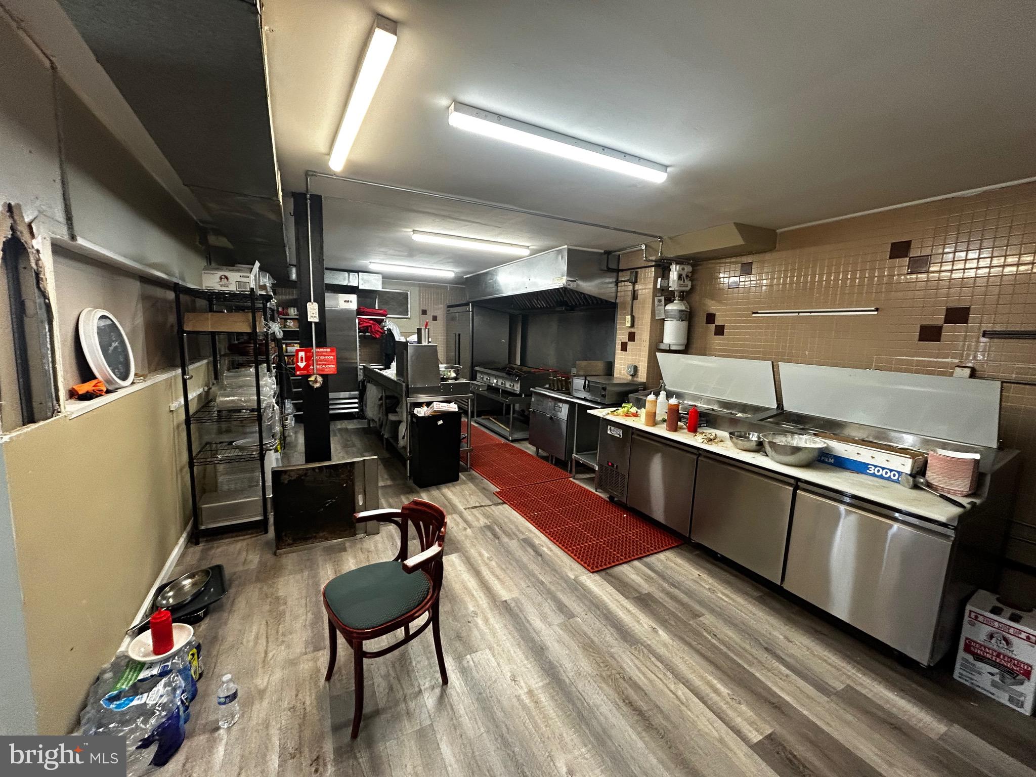 HOLMESBURG - Residential Income