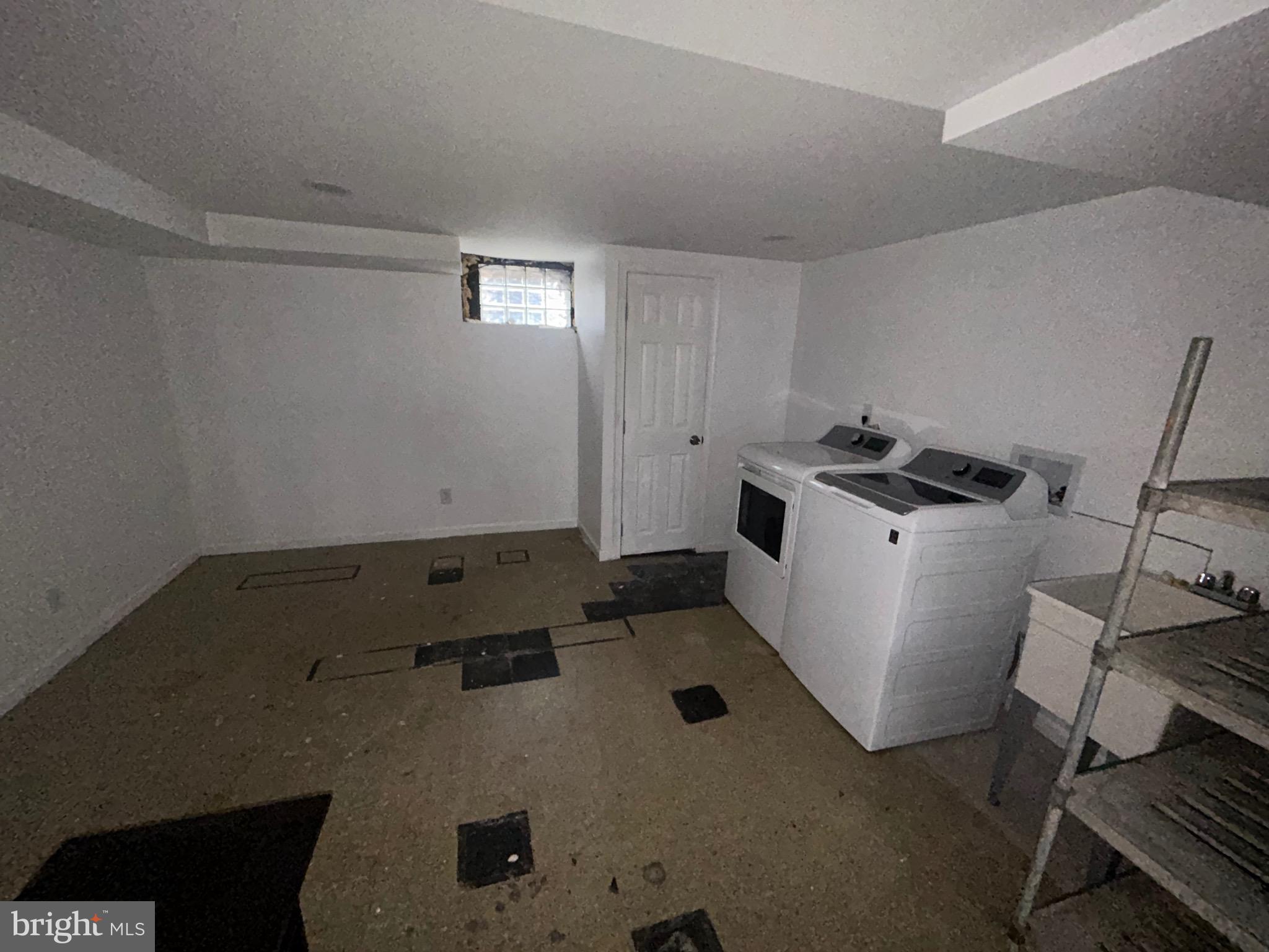 HOLMESBURG - Residential Income