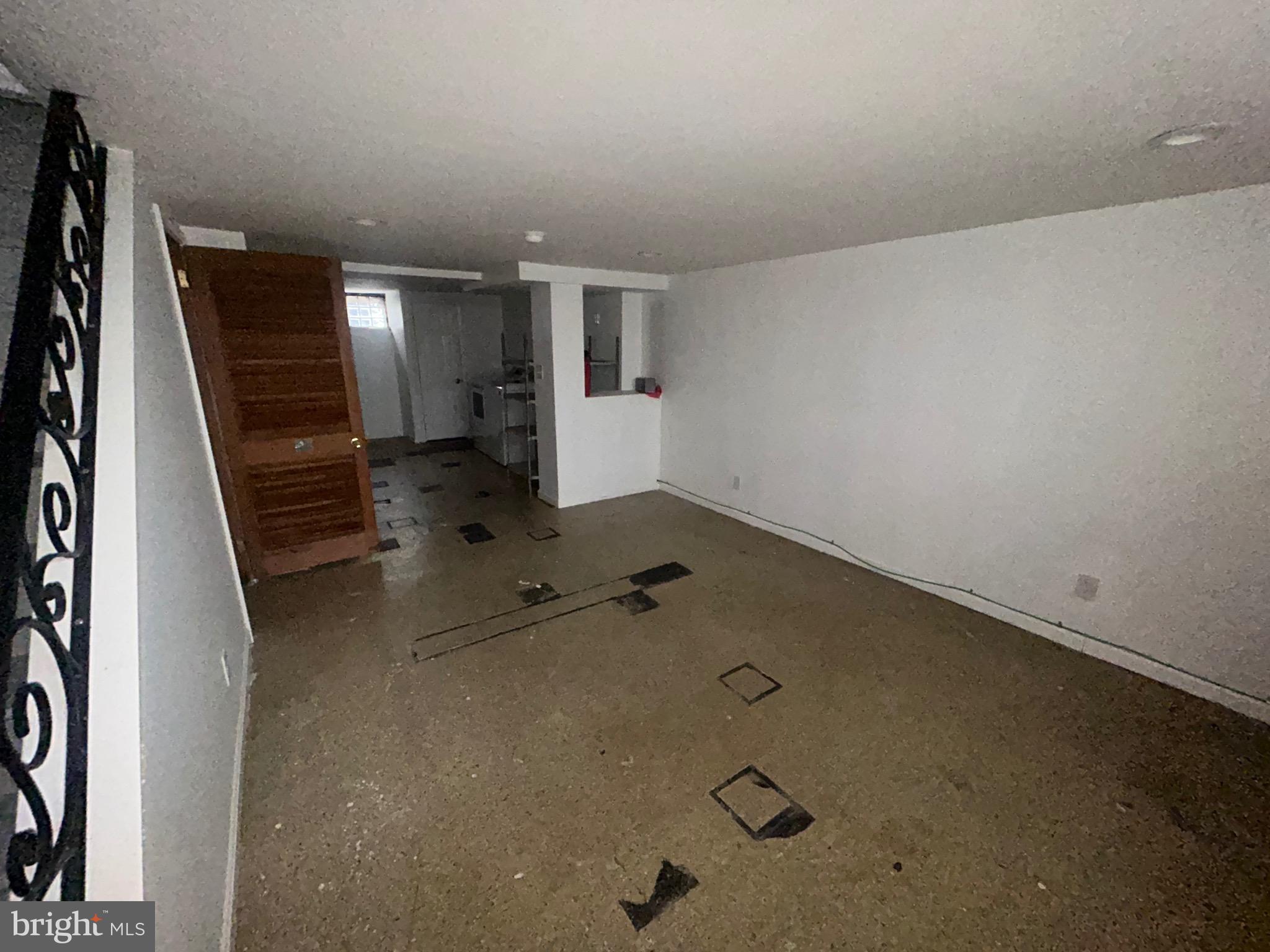 HOLMESBURG - Residential Income