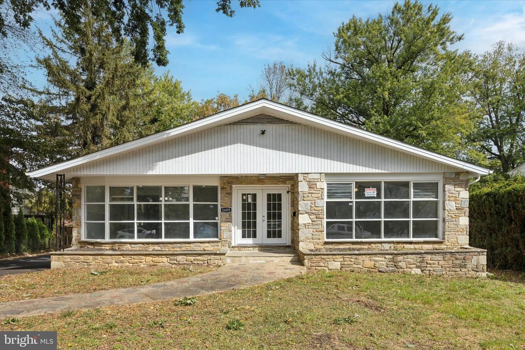 Photo of 1609 Beech Avenue, ELKINS PARK, PA 19027 (MLS # PAMC2158878)