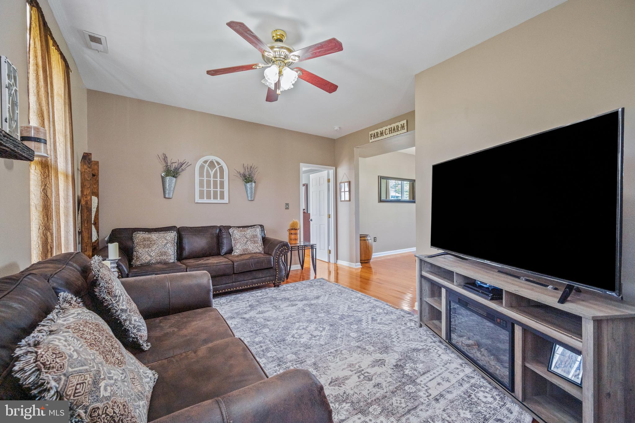 HERITAGE HILLS - Residential