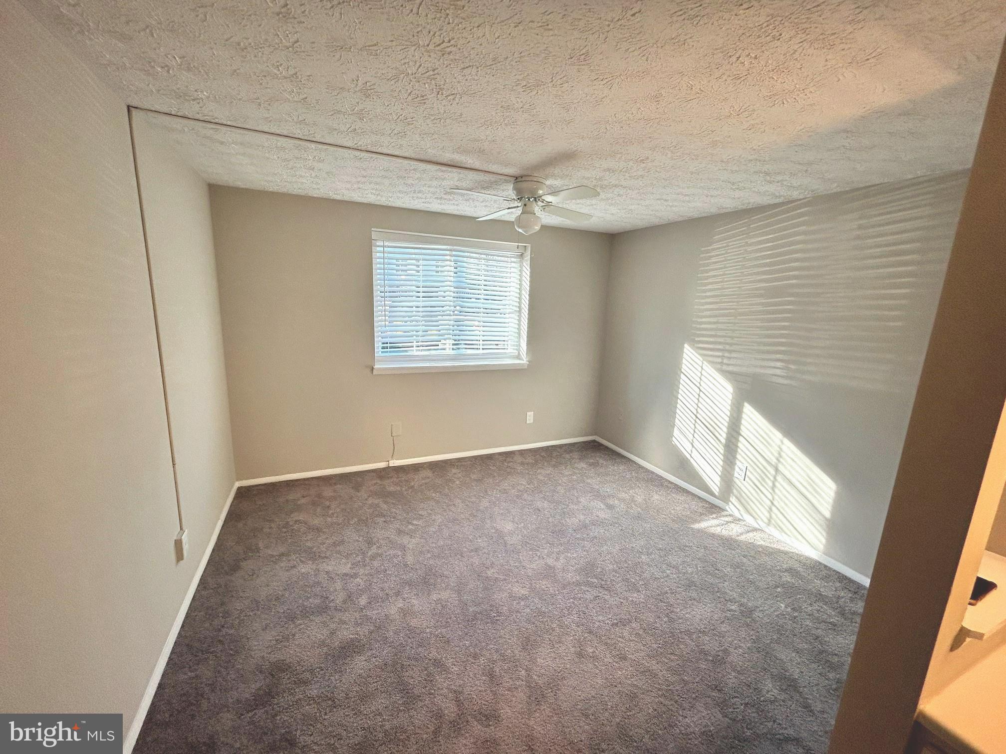 CHESTERFIELD GARDEN CONDOMINIUM - Residential Lease