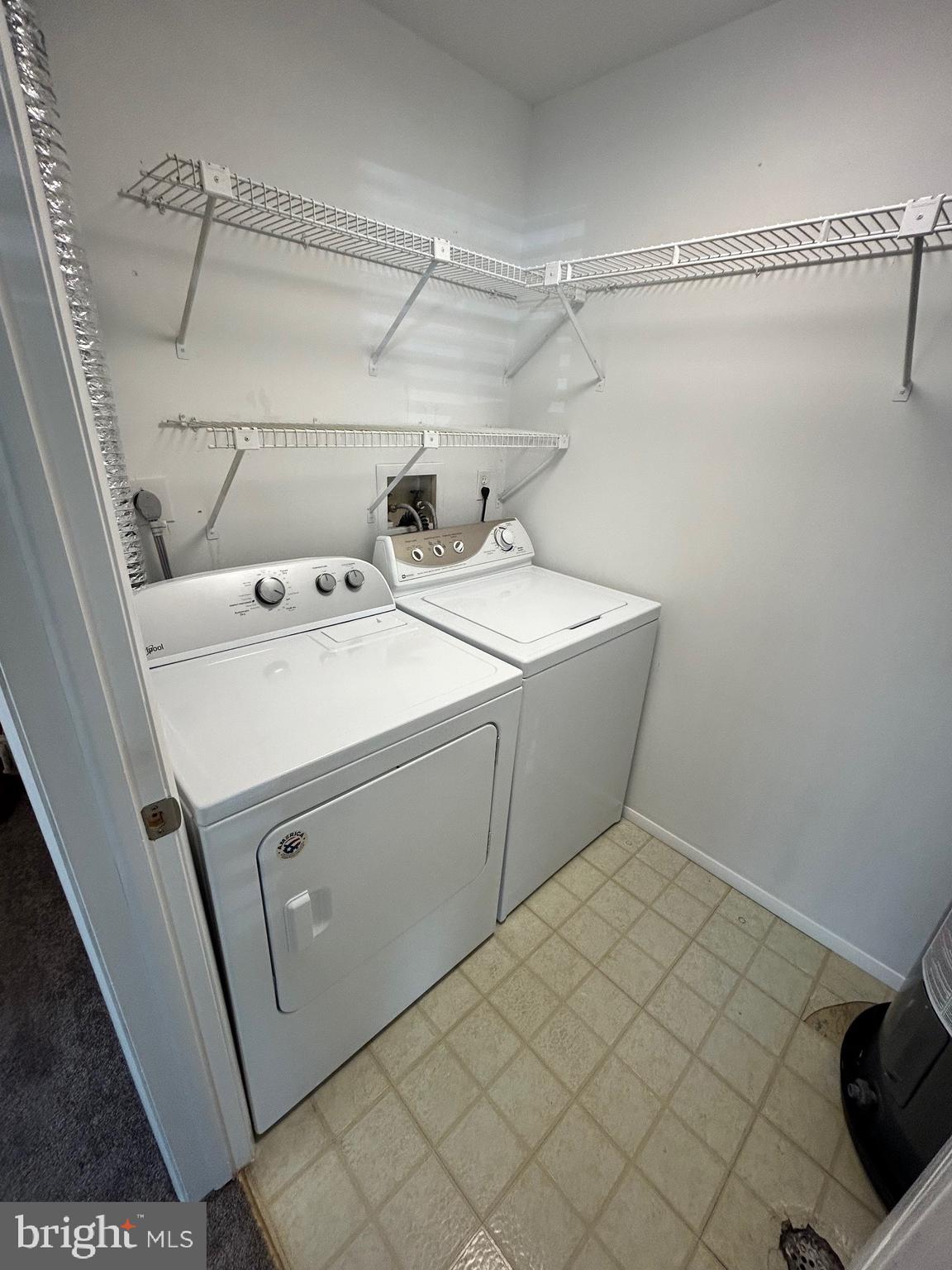 CHESTERFIELD GARDEN CONDOMINIUM - Residential Lease