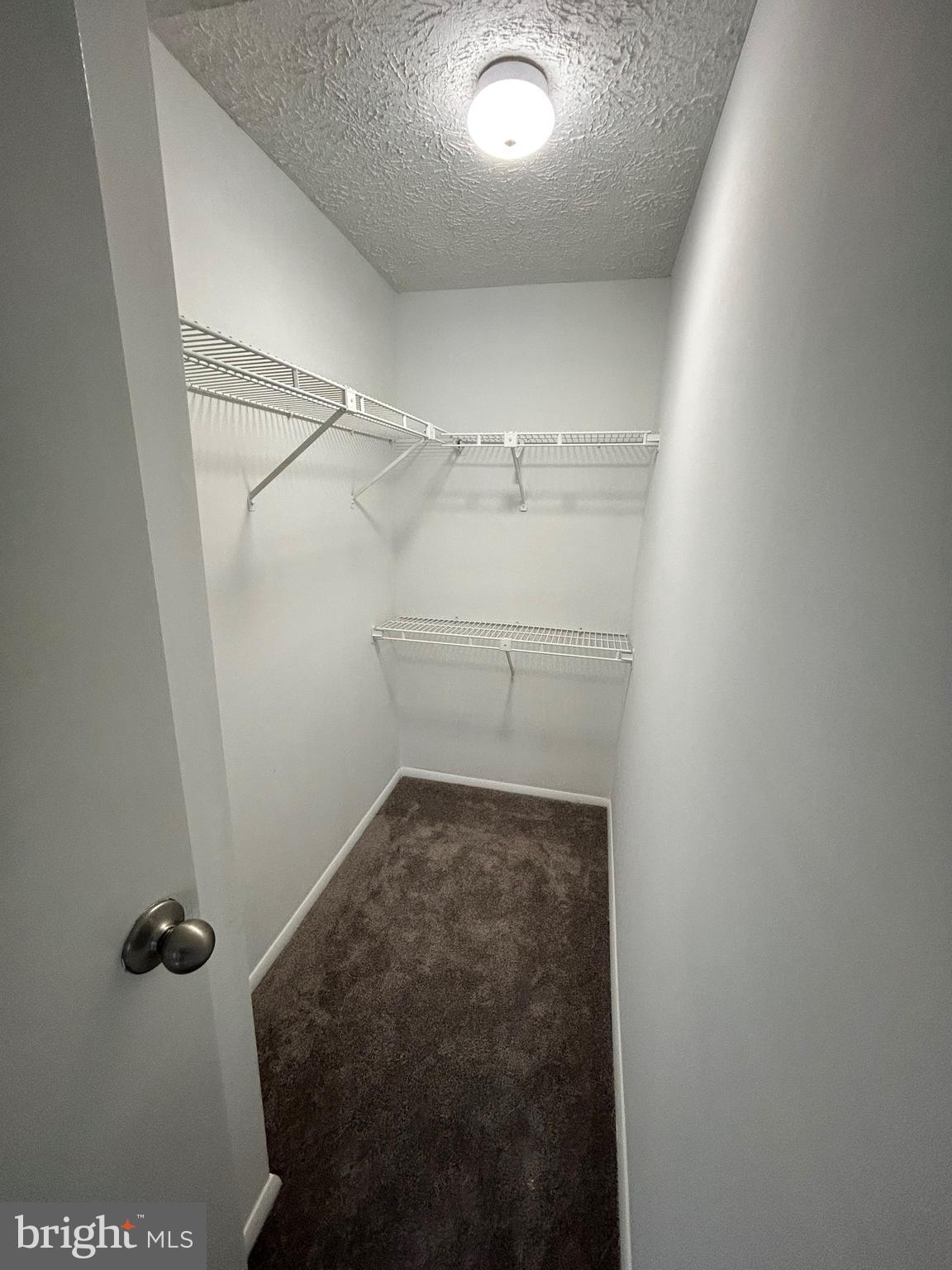 CHESTERFIELD GARDEN CONDOMINIUM - Residential Lease