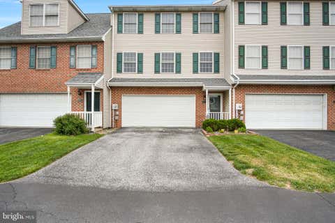 Townhouse For Sale - 126 Country Ridge Drive<br/> RED LION, PA 17356