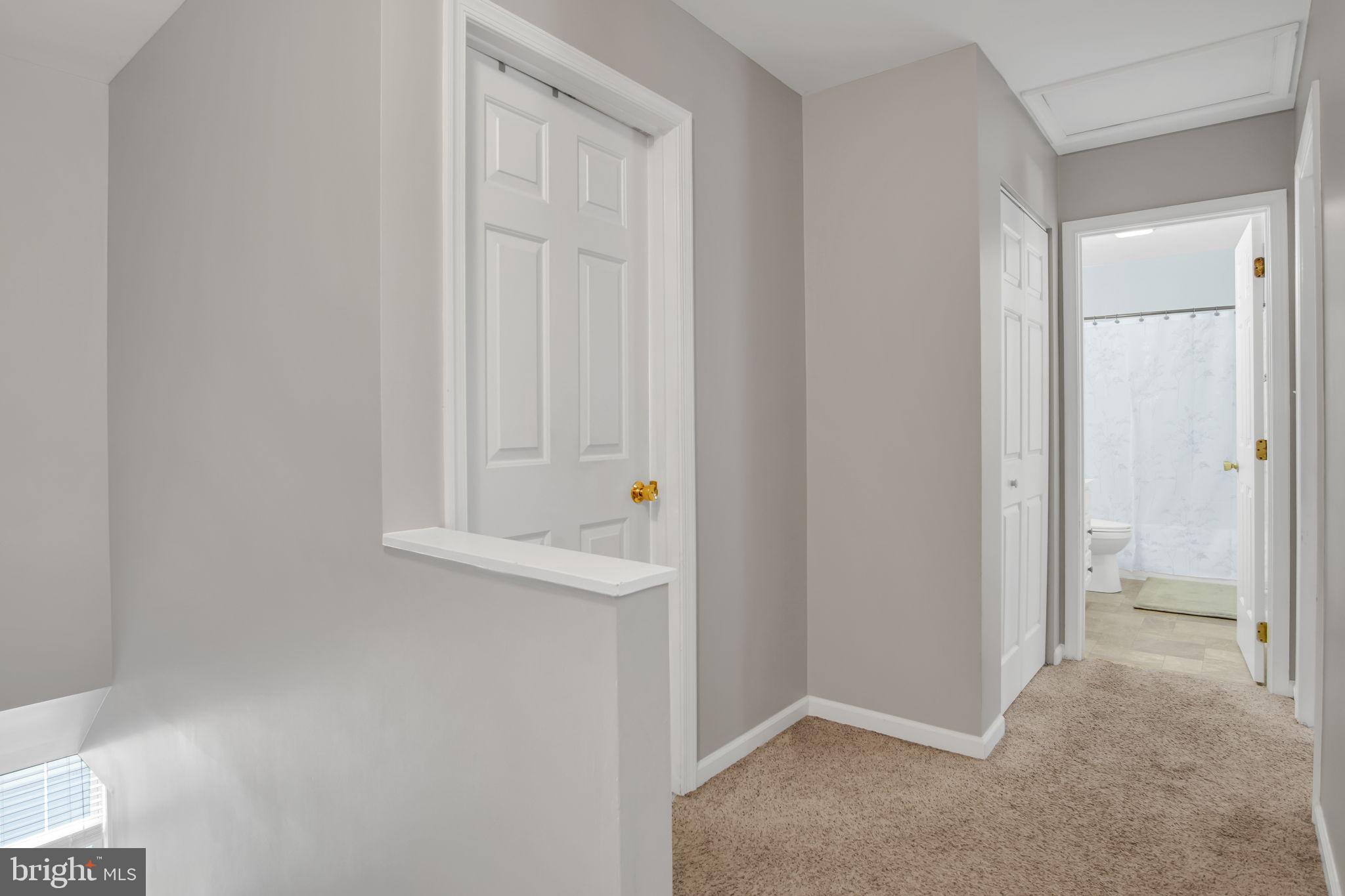COUNTRY RIDGE - Residential