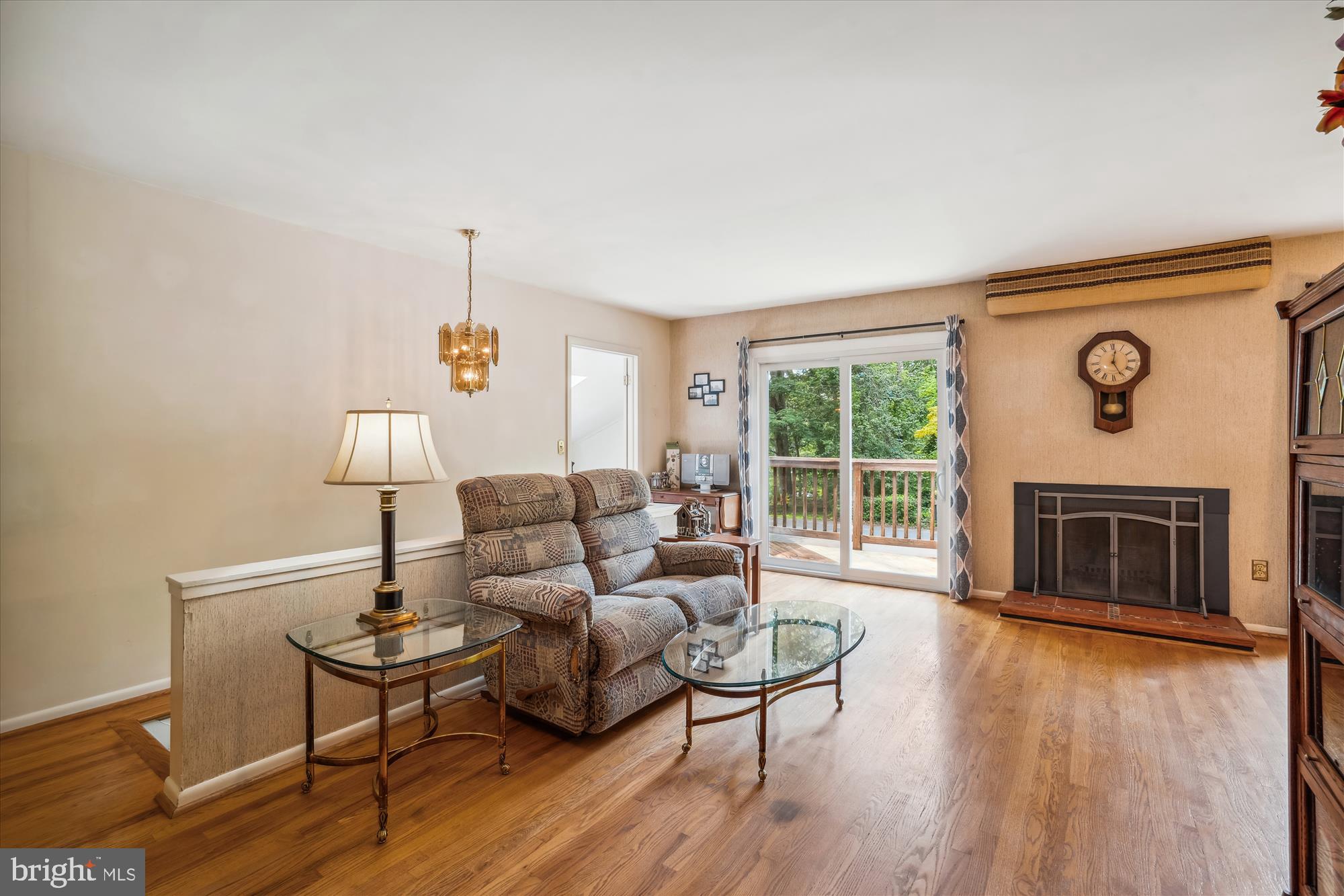 RIVERDALE - Residential