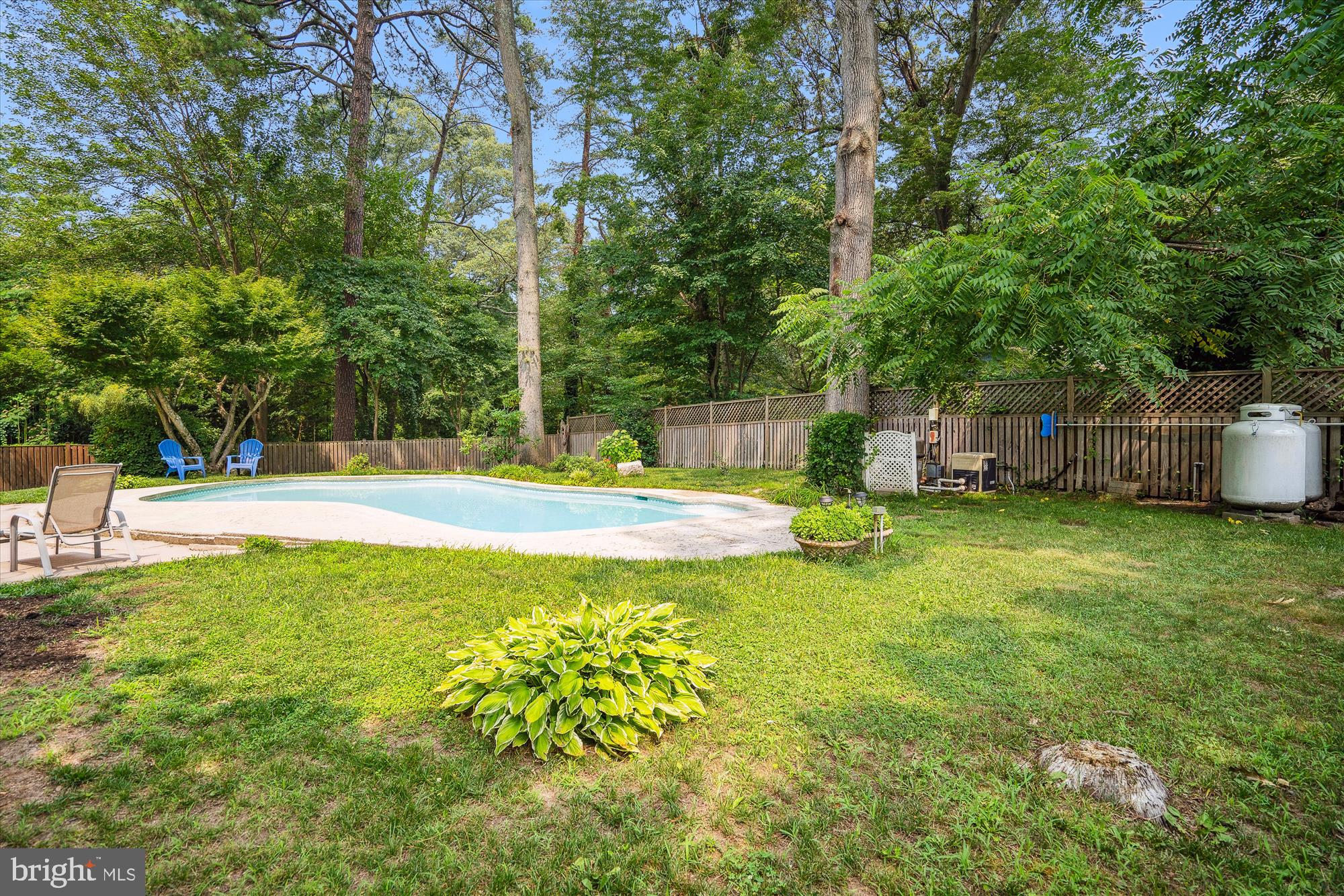 RIVERDALE - Residential