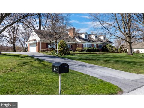 Photo of 526 GEORGETOWN RD, RONKS, PA 17572 (MLS # PALA2032260)