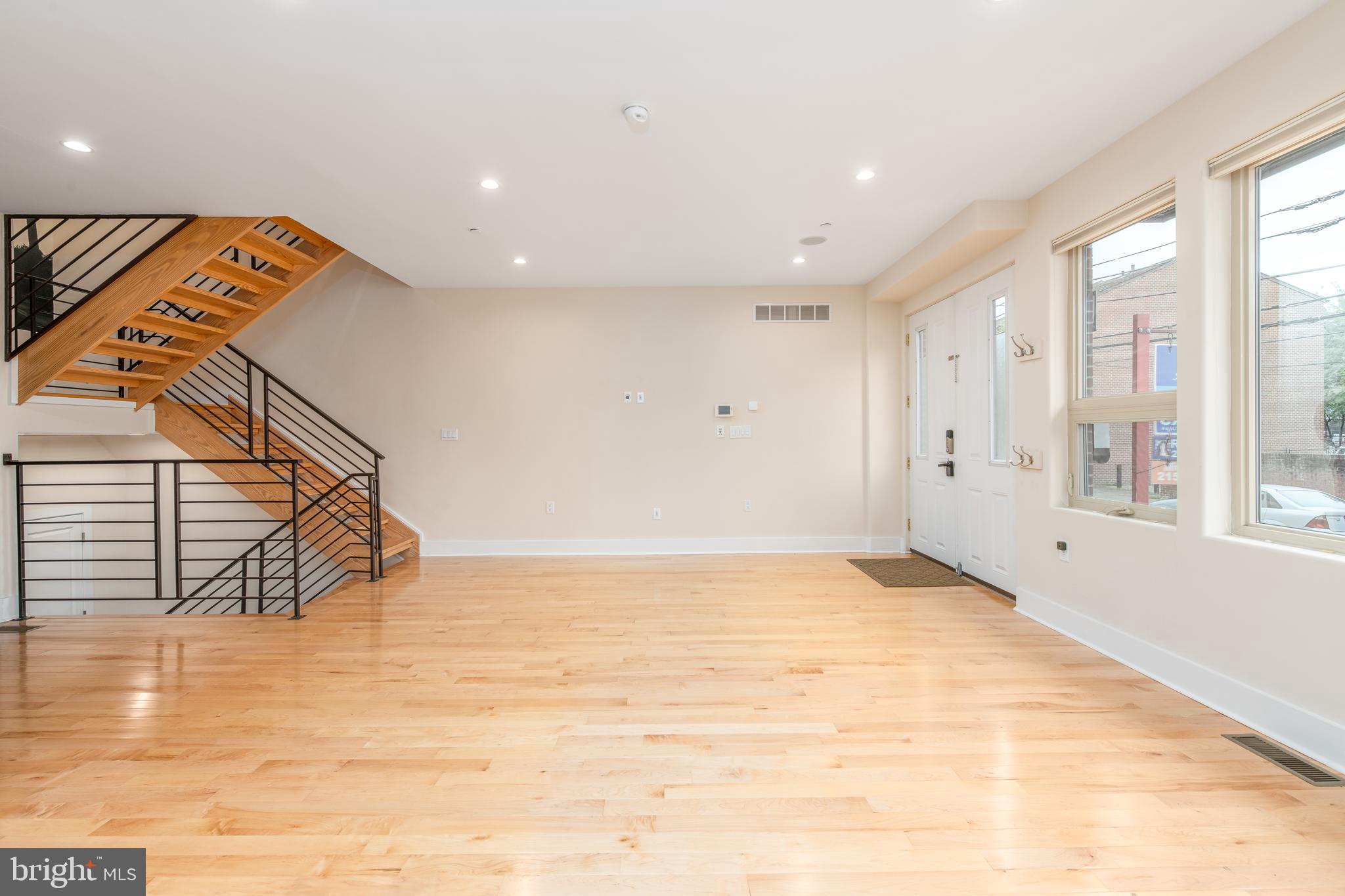 HAWTHORNE - Residential Lease