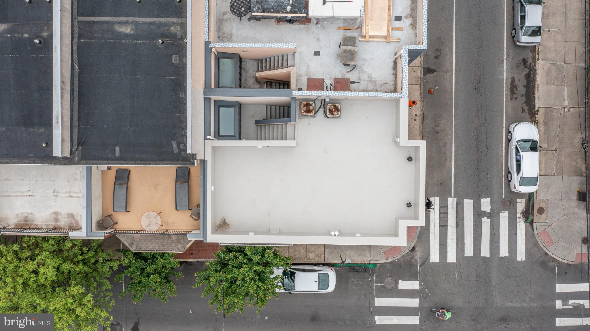 HAWTHORNE - Residential Lease