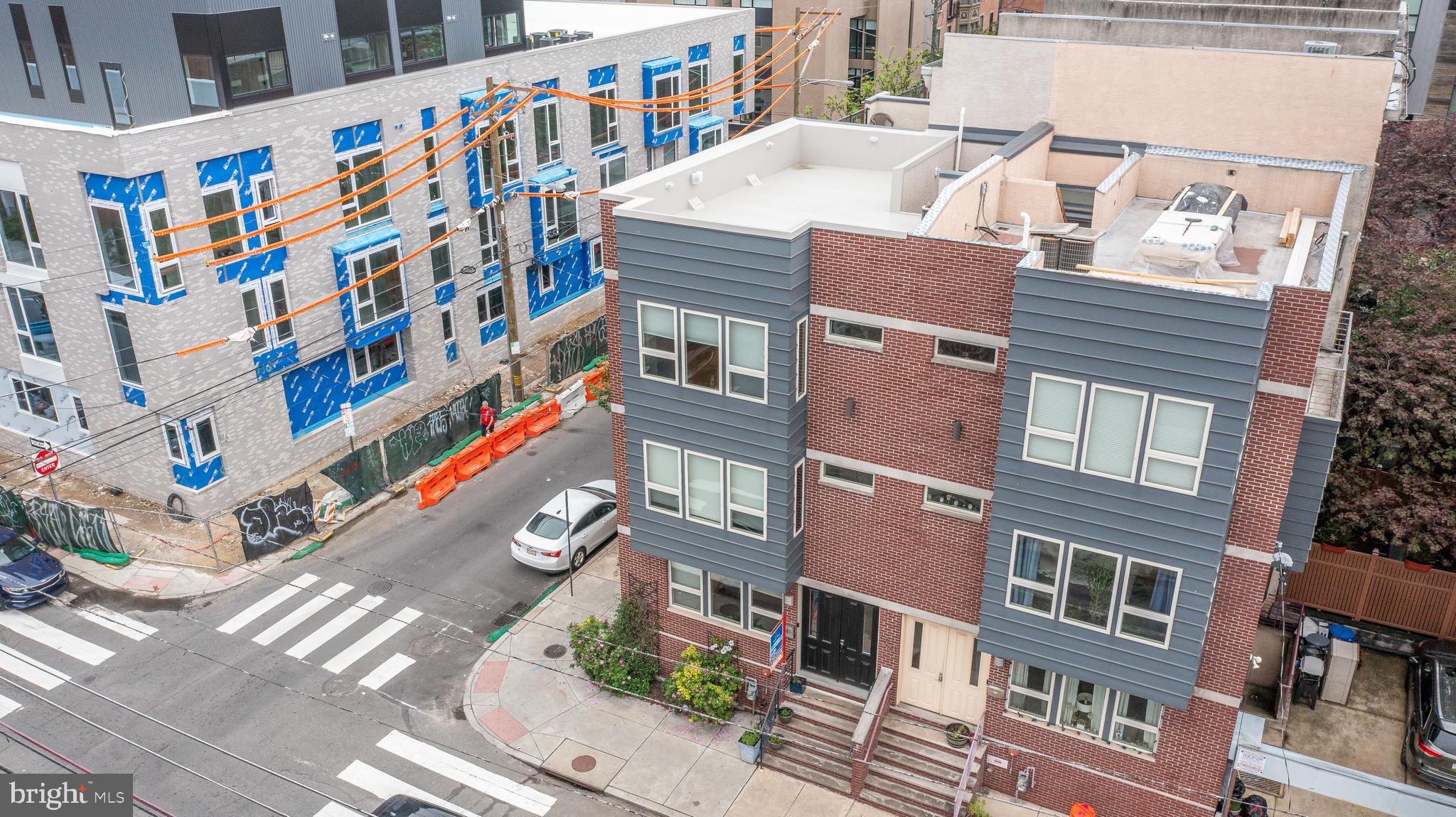 HAWTHORNE - Residential Lease