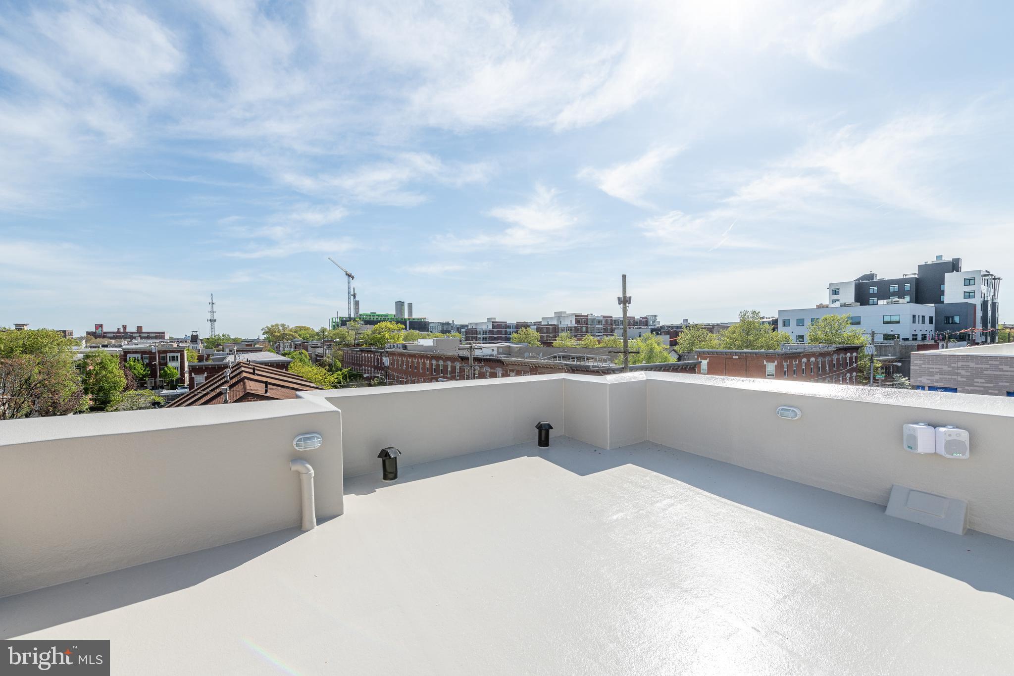 HAWTHORNE - Residential Lease