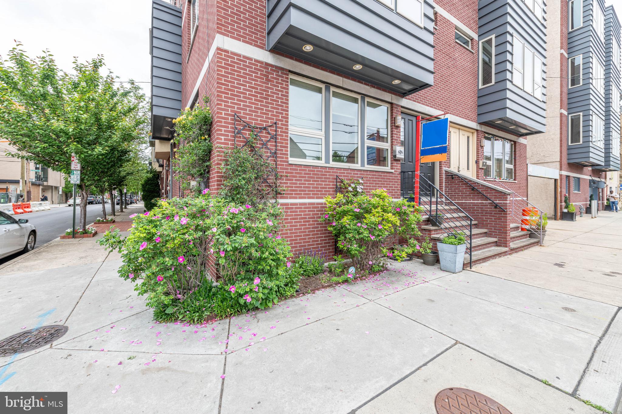 HAWTHORNE - Residential Lease