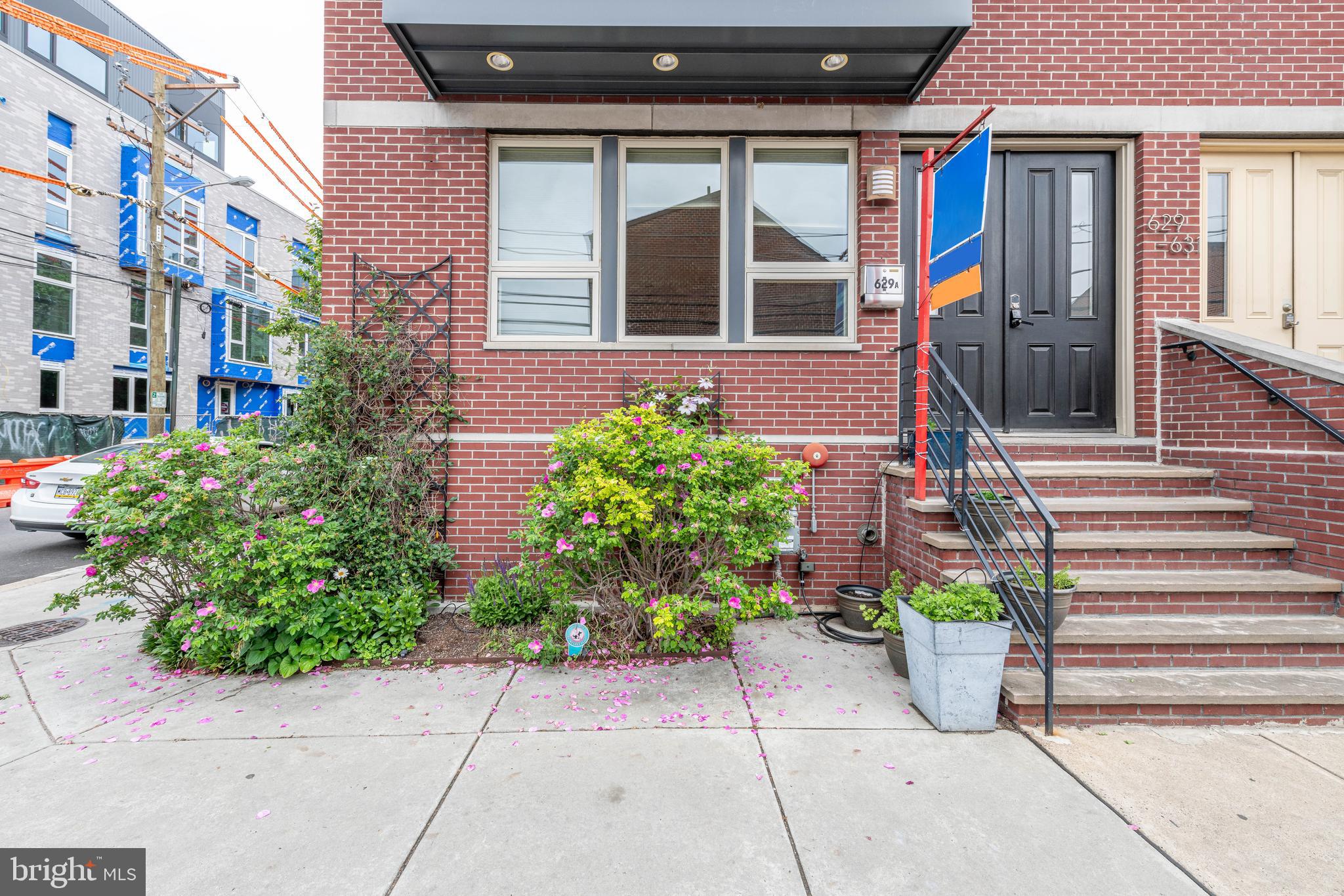 HAWTHORNE - Residential Lease