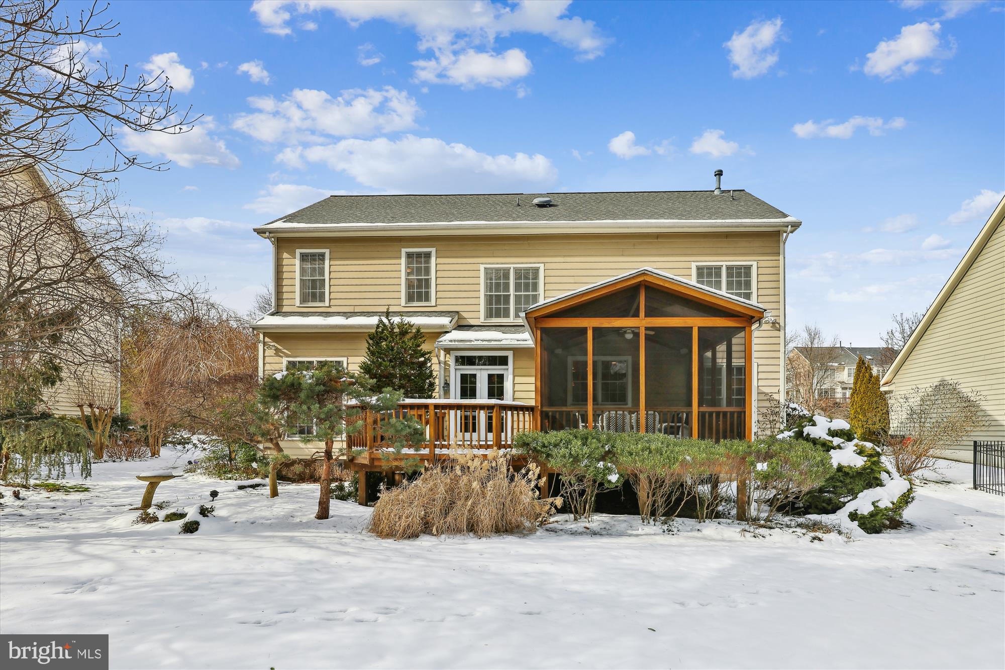 REGAL OAKS - Residential