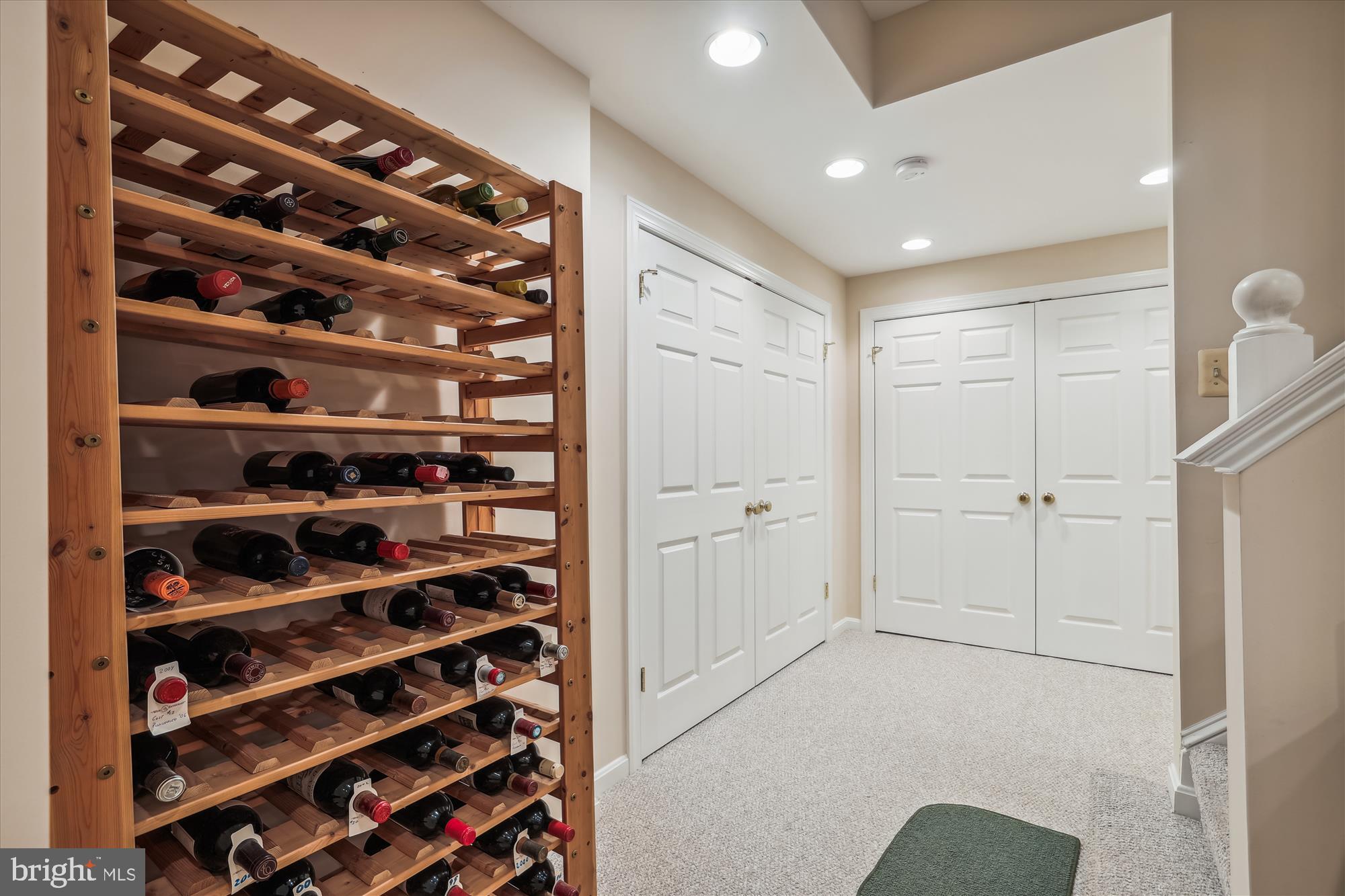 REGAL OAKS - Residential