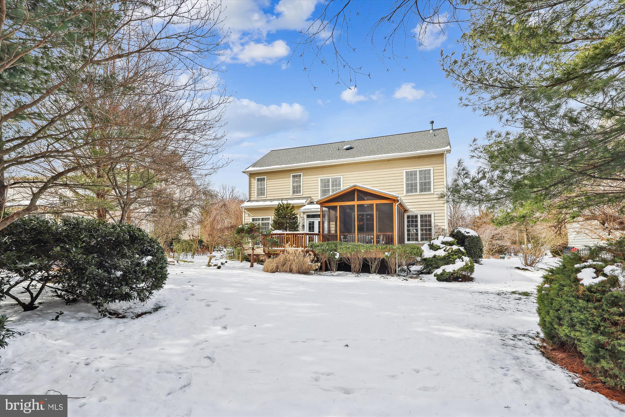 REGAL OAKS - Residential