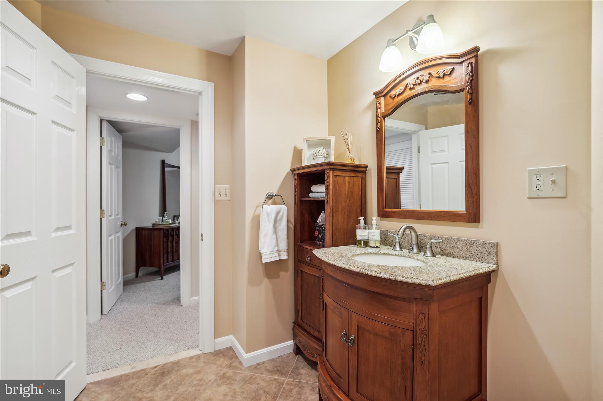 REGAL OAKS - Residential