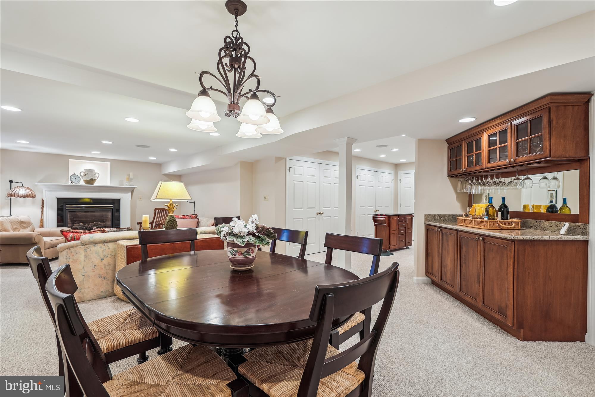 REGAL OAKS - Residential