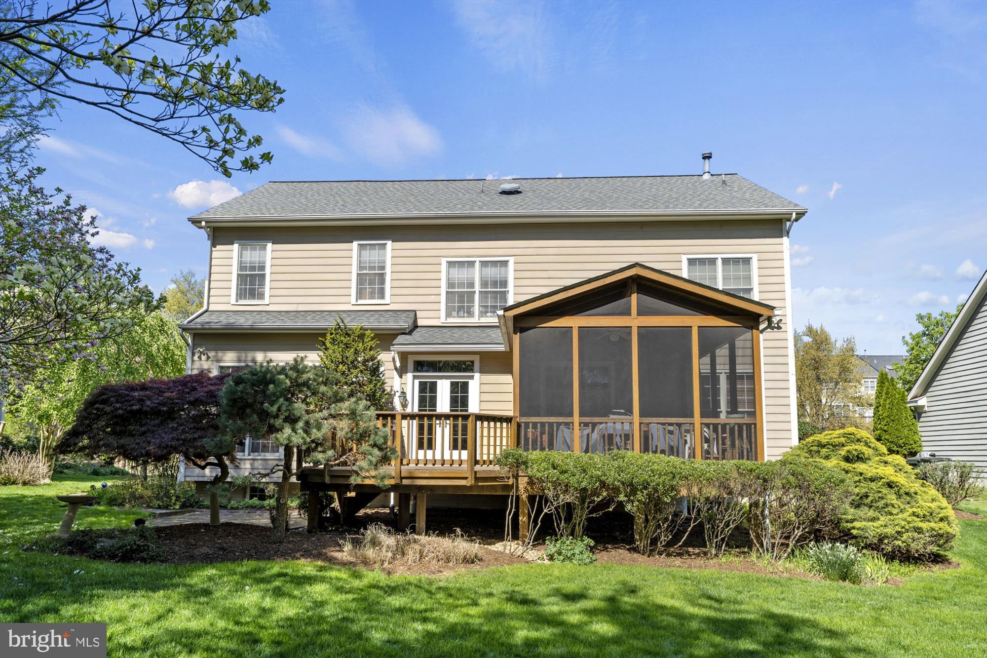 REGAL OAKS - Residential