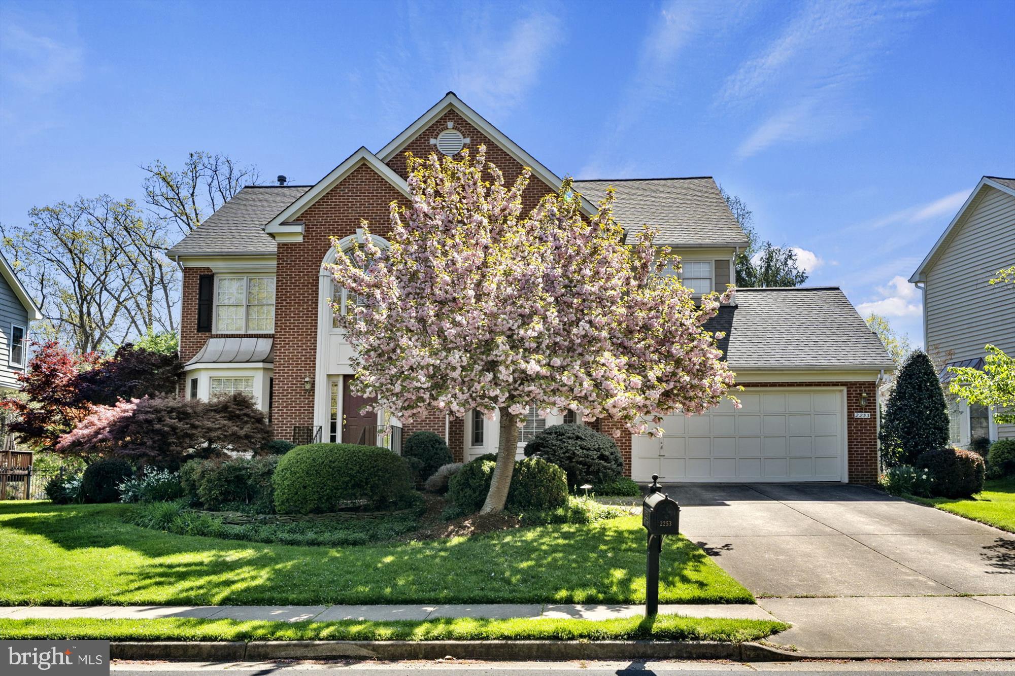 REGAL OAKS - Residential