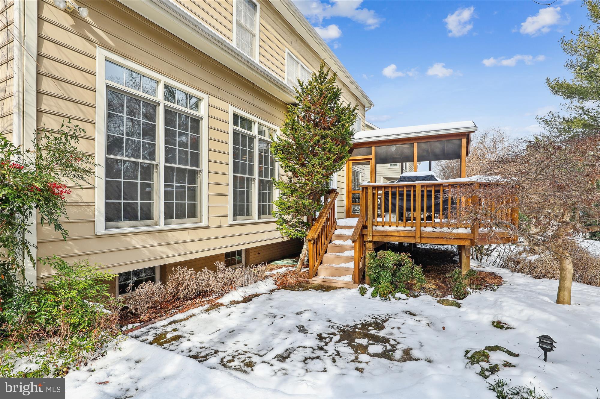 REGAL OAKS - Residential