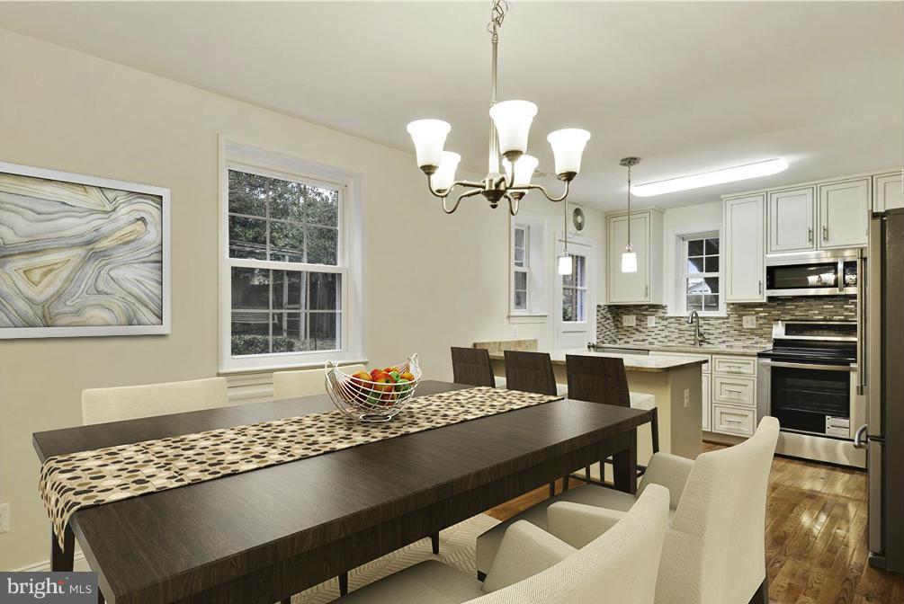 WOODSIDE FOREST - Residential