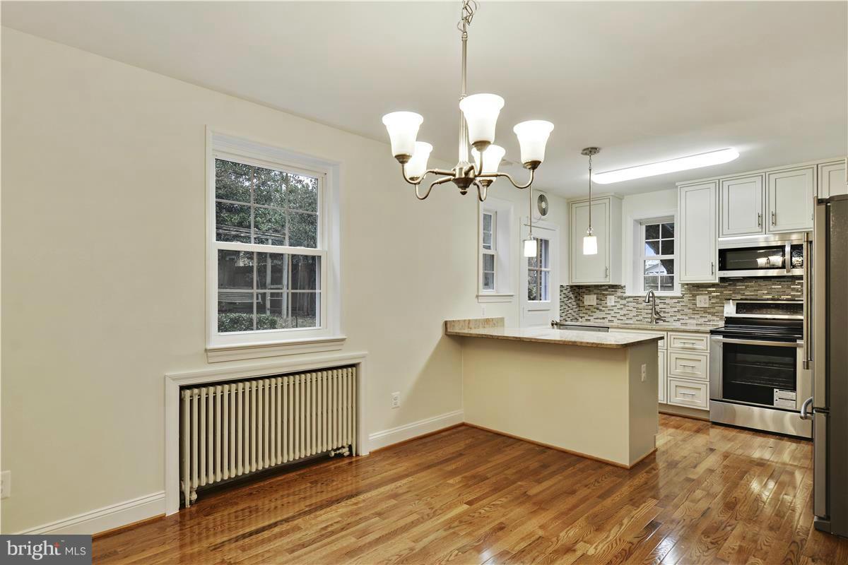 WOODSIDE FOREST - Residential