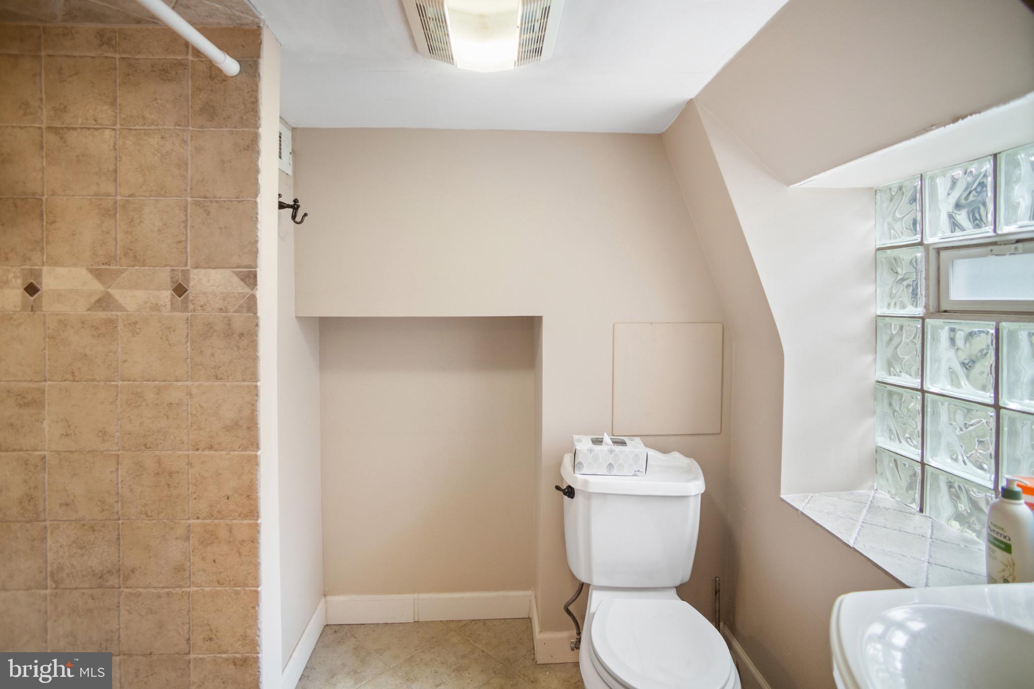 CANTON - Residential Lease