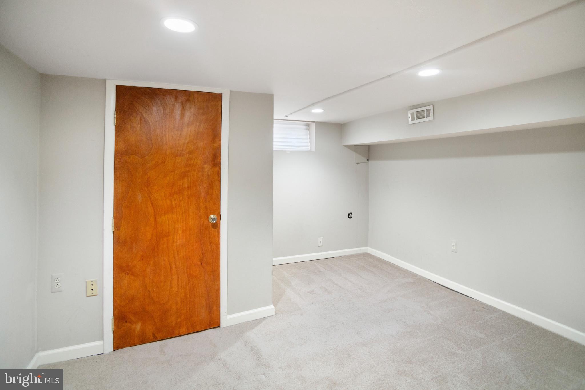 CANTON - Residential Lease