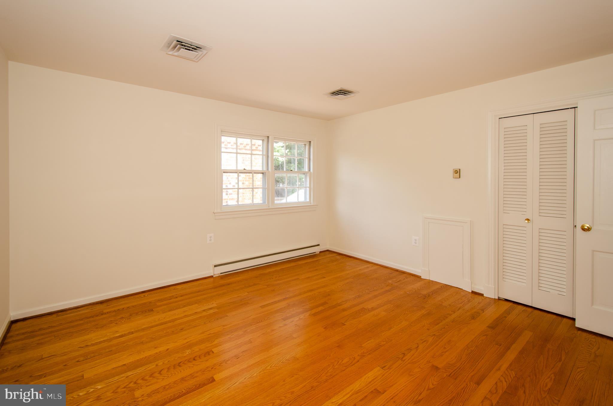 ROCK SPRING - Residential