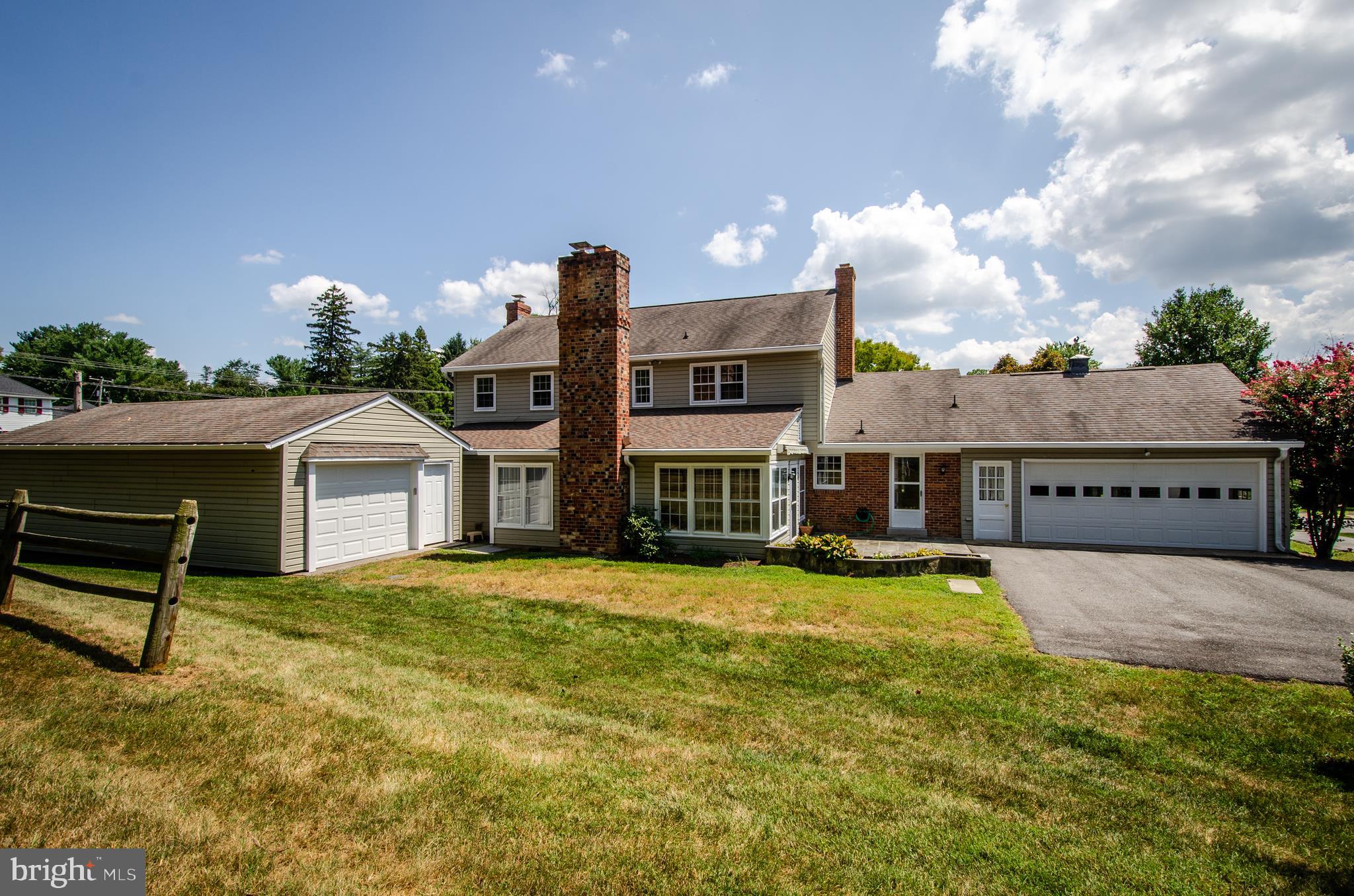 ROCK SPRING - Residential