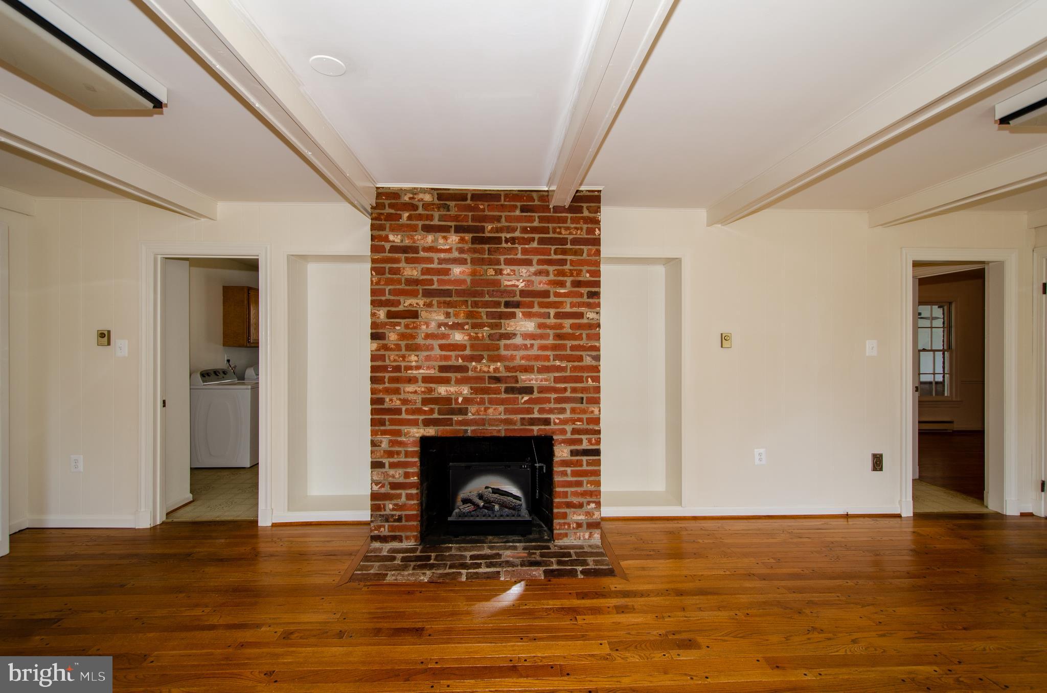 ROCK SPRING - Residential