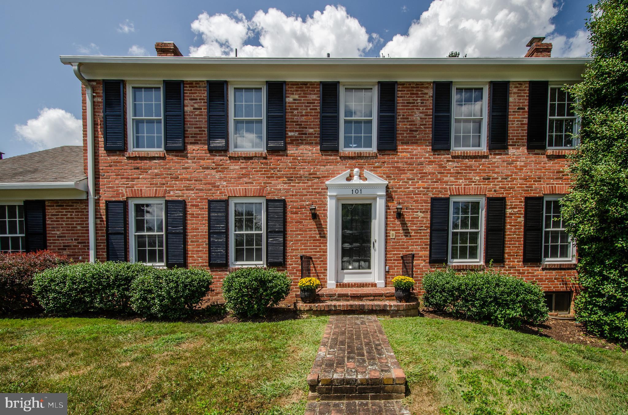 ROCK SPRING - Residential