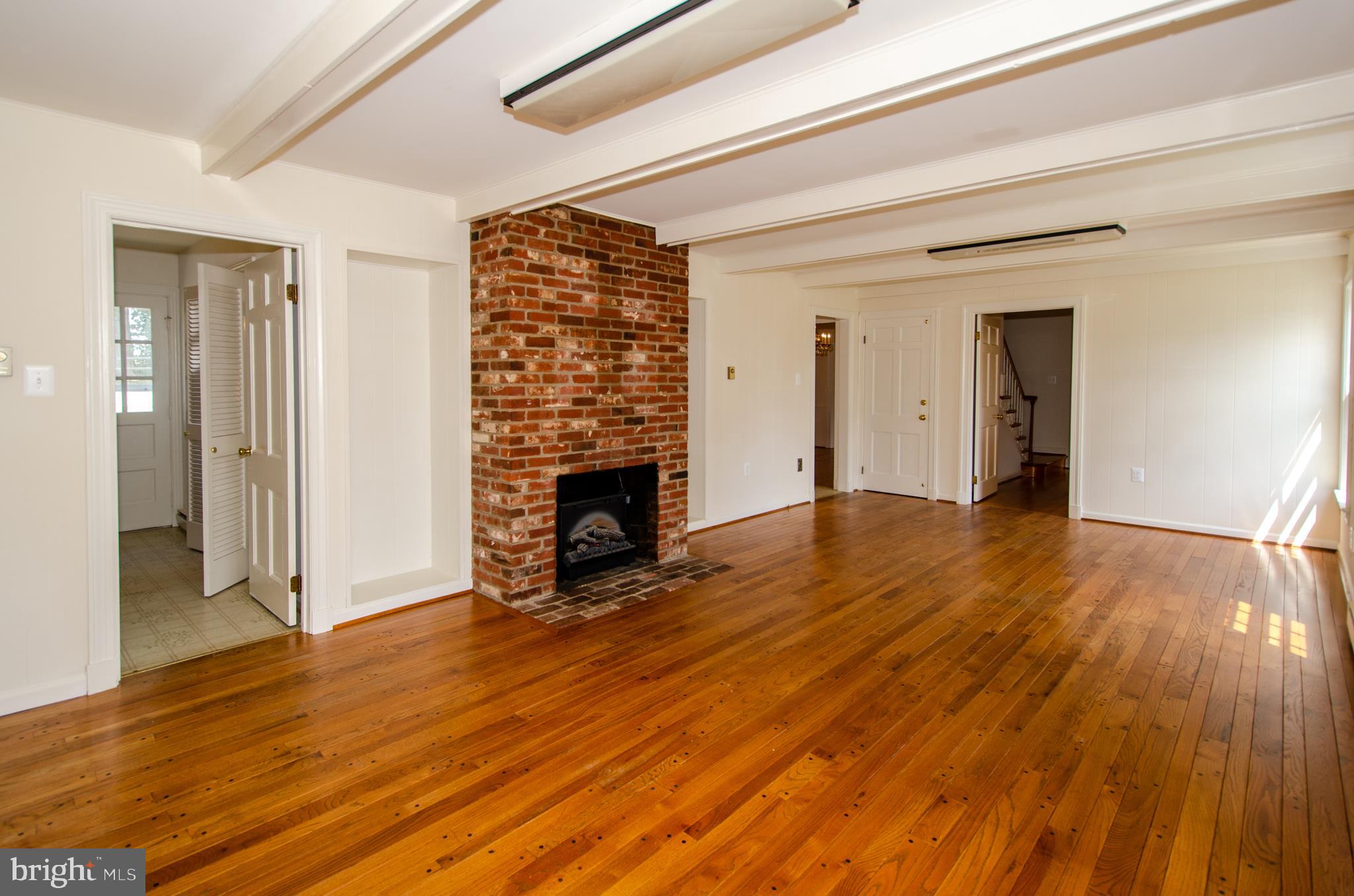 ROCK SPRING - Residential