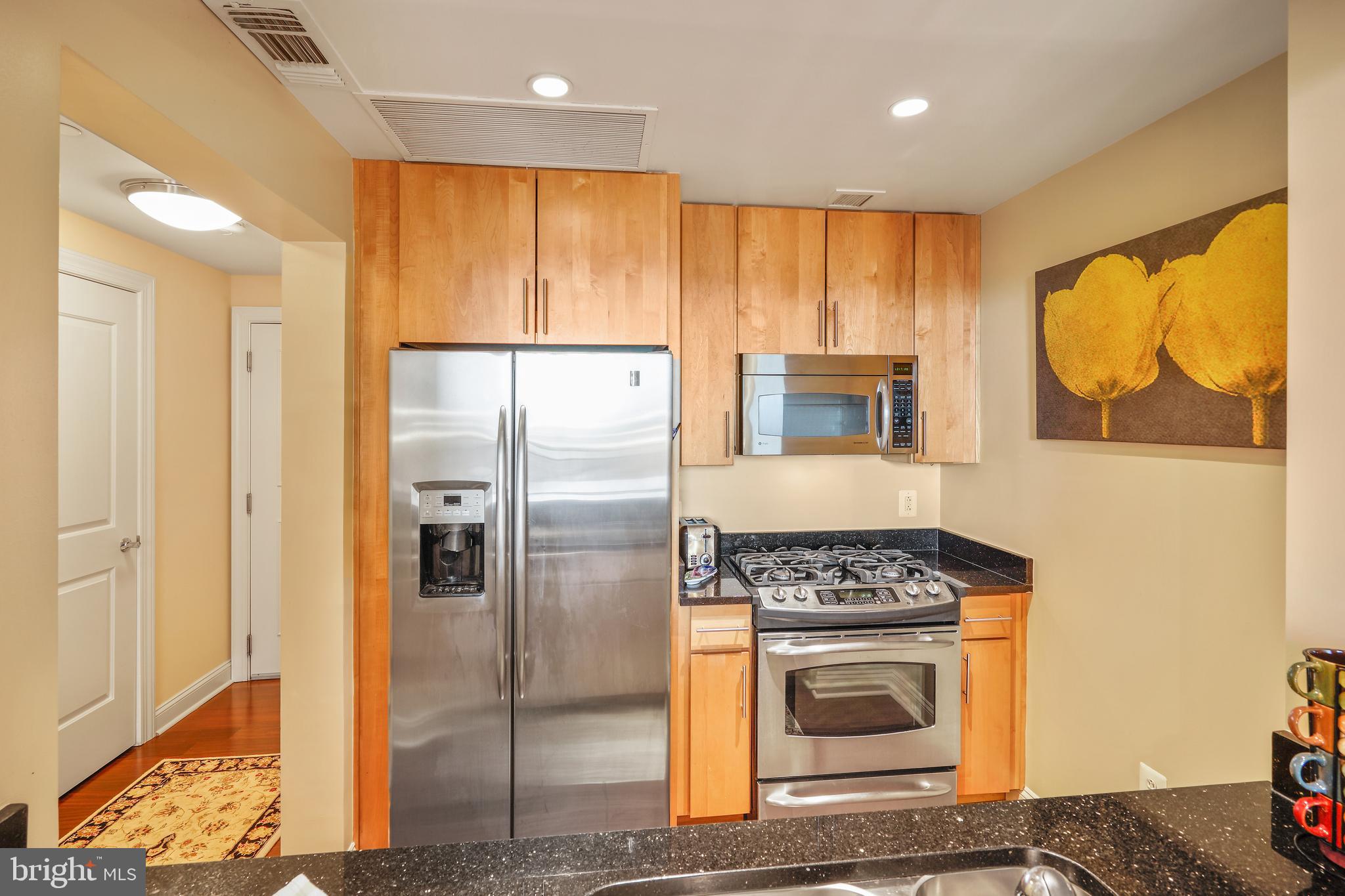 THE JAMIESON - Residential Lease