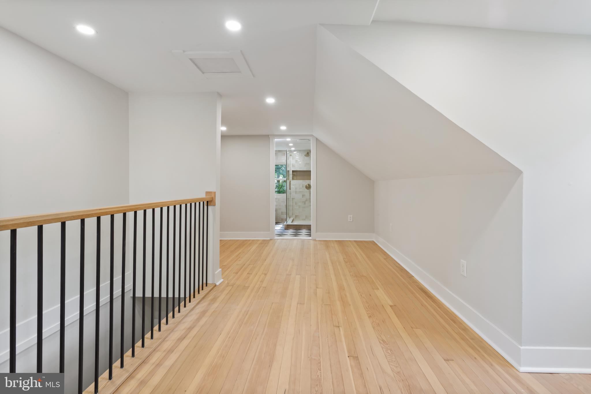 HIGHLAND VIEW - Residential