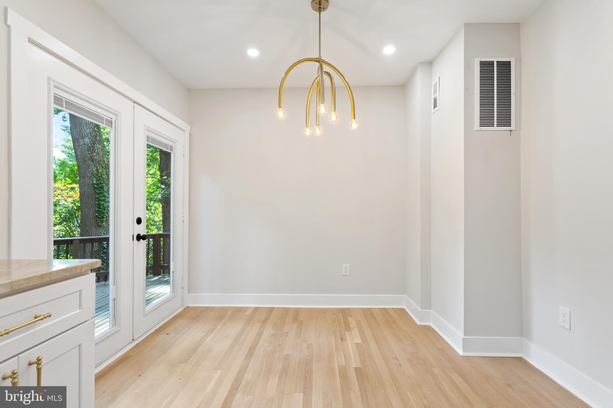 HIGHLAND VIEW - Residential